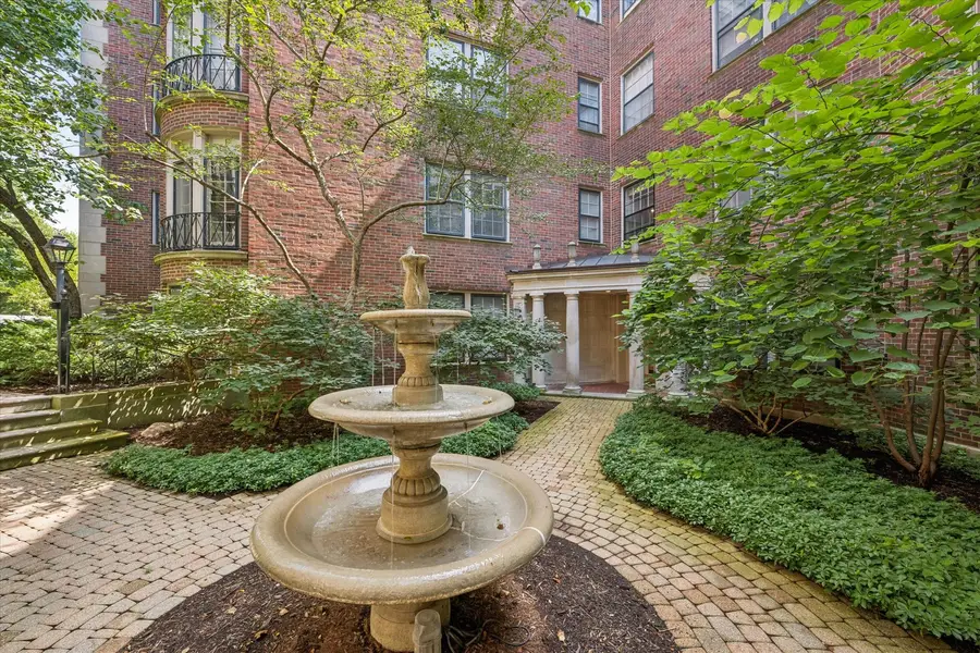940 Michigan Avenue #1H, Evanston, IL 60202 - #2