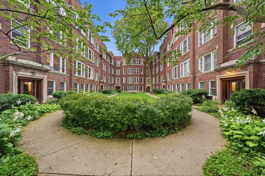 5468 S Woodlawn Avenue #2E, Chicago, IL 60615 - #2