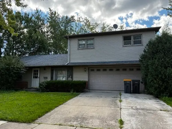 600 Westgate Terrace, Streamwood, IL 60107