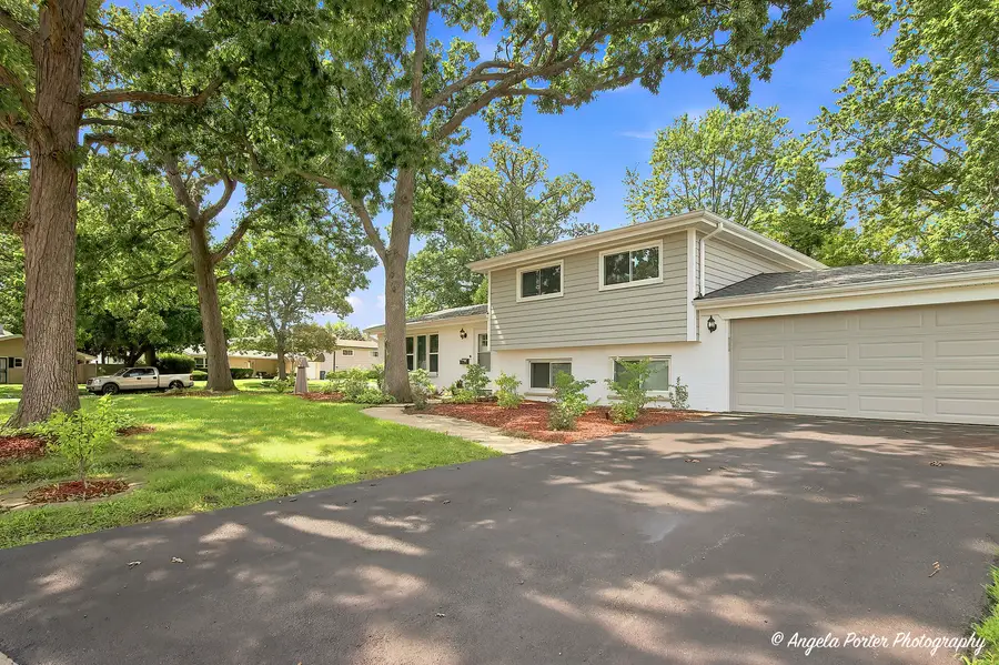 3500 Stonegate Road, Waukegan, IL 60087 - #2
