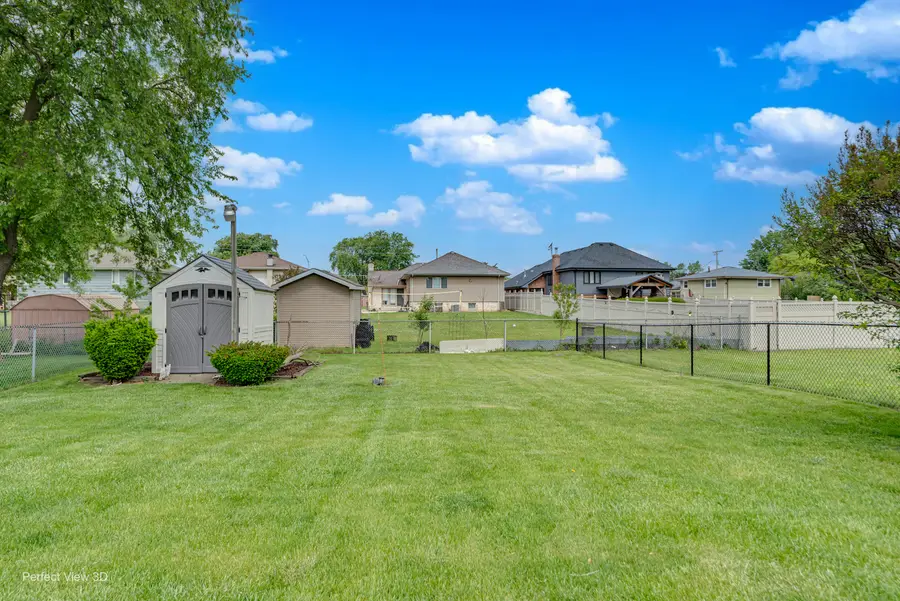 9020 Nashville Avenue, Oak Lawn, IL 60453 - #3