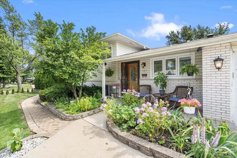 321 Hickory Lane, Schaumburg, IL 60193 - #3