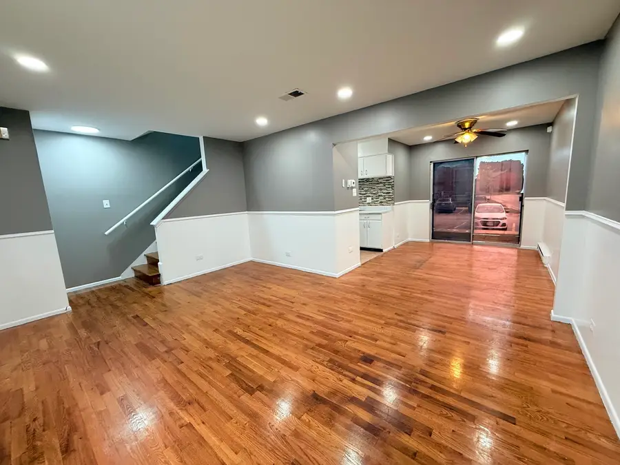 18W123 Kirkland Lane, Villa Park, IL 60181 - #3