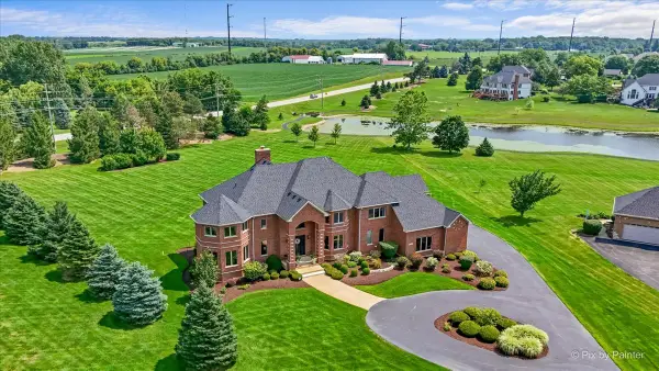 9N773 Old Mill Court, Elgin, IL 60124