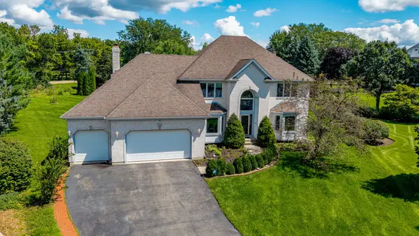 926 Edgewood Drive, Sugar Grove, IL 60554
