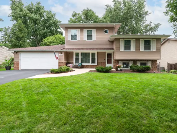 1650 Fender Road, Naperville, IL 60565