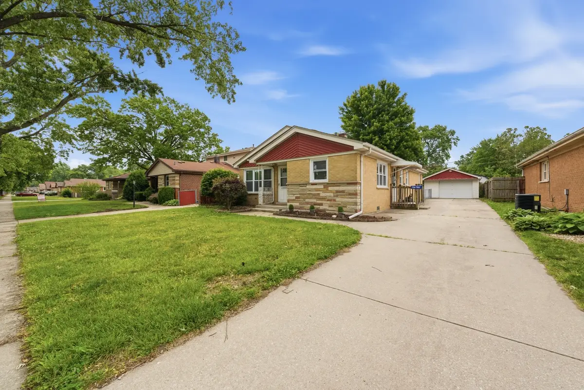 Address Withheld By Seller, Midlothian, IL 60445 - #1