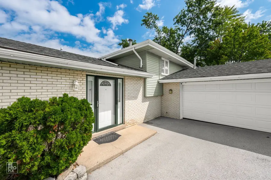 19533 Lake Lynwood Drive, Lynwood, IL 60411 - #2