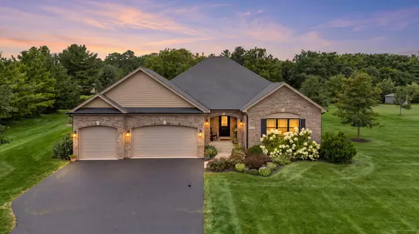 5325 Goldenrod Drive, Oswego, IL 60543