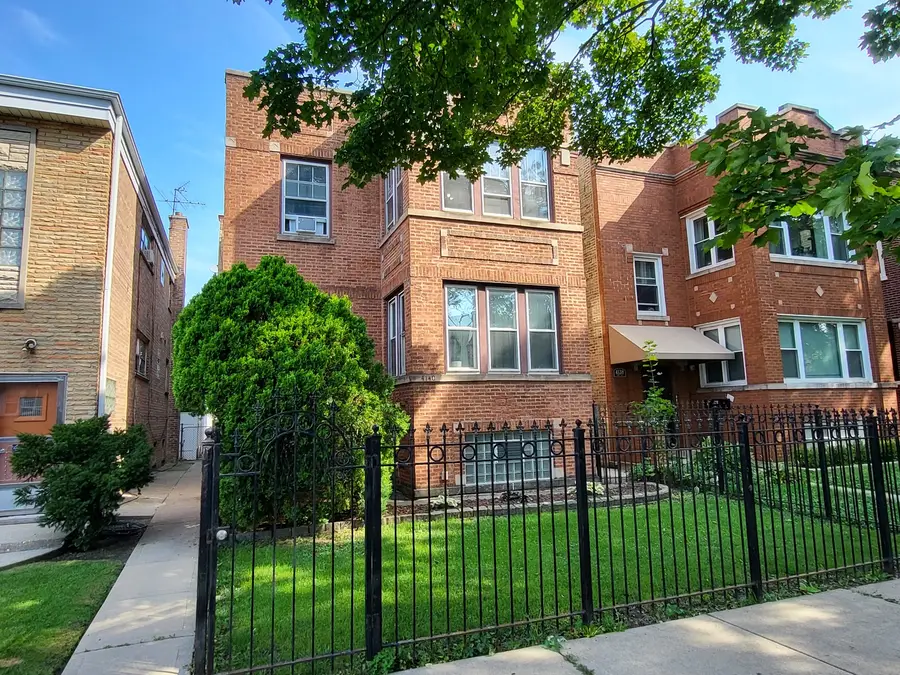 4140 W Barry Avenue, Chicago, IL 60641 - #2