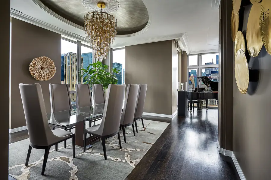 200 W Grand Avenue #2700, Chicago, IL 60654 - #3