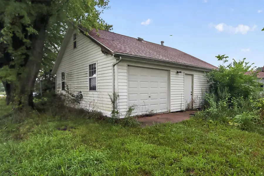 22305 N Blue Ridge Road, Chillicothe, IL 61523 - #3