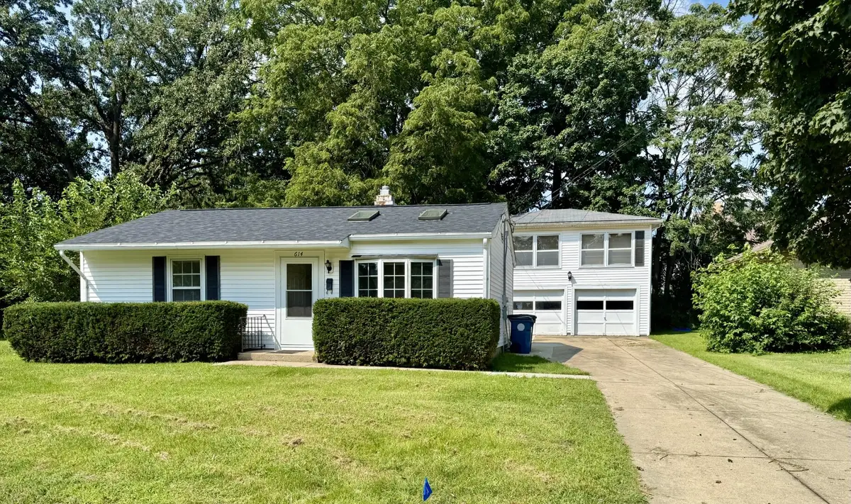 614 S Chestnut Street, Princeton, IL 61356 - #1
