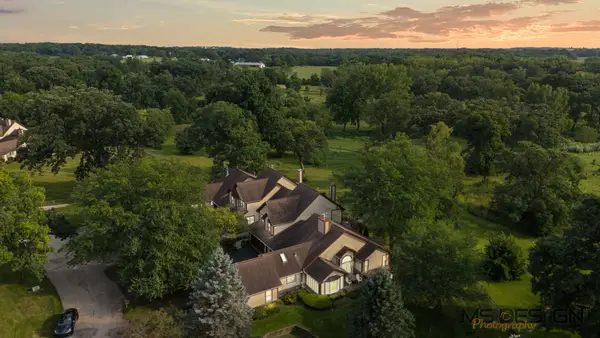 11750 Pebble Beach Drive, Genoa, IL 60135