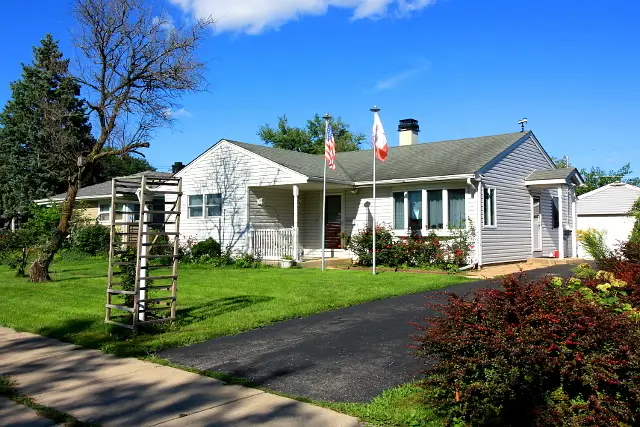 2213 Cedar Street, Des Plaines, IL 60018 - #1