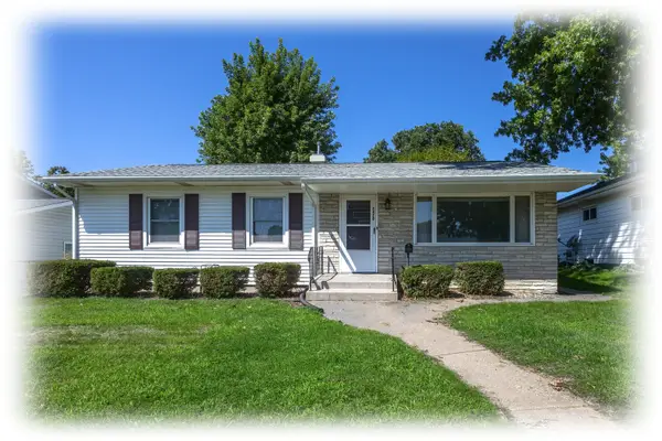 2420 N Sturdevant Street, Davenport, IA 52804