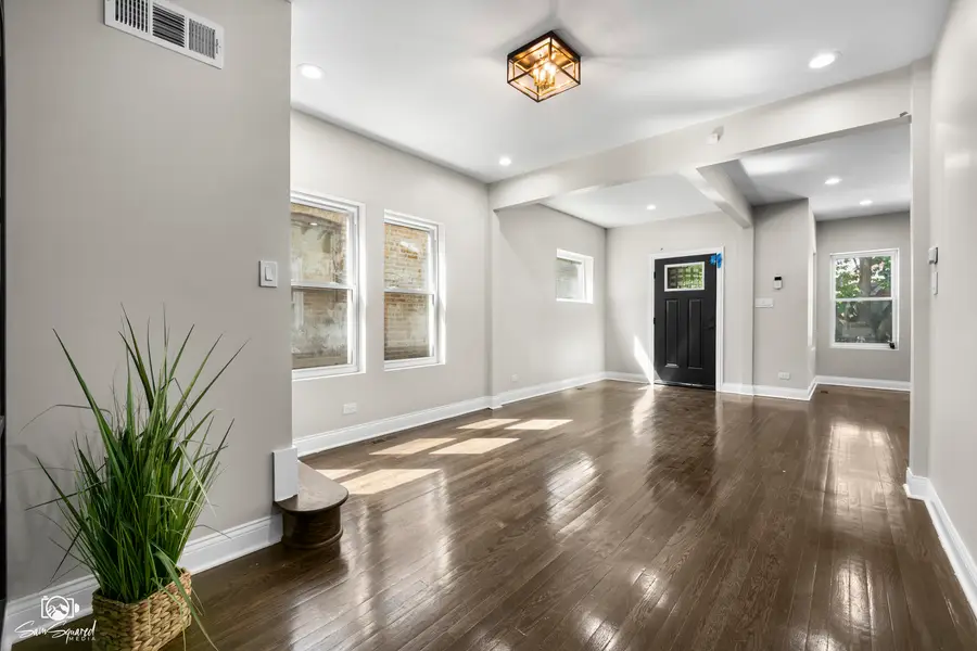 8445 S Luella Avenue, Chicago, IL 60617 - #3