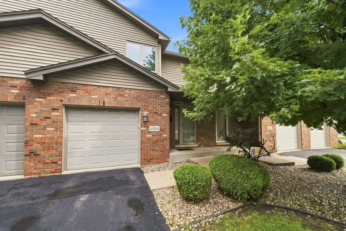 4304 W Termunde Drive, Alsip, IL 60803 - #1