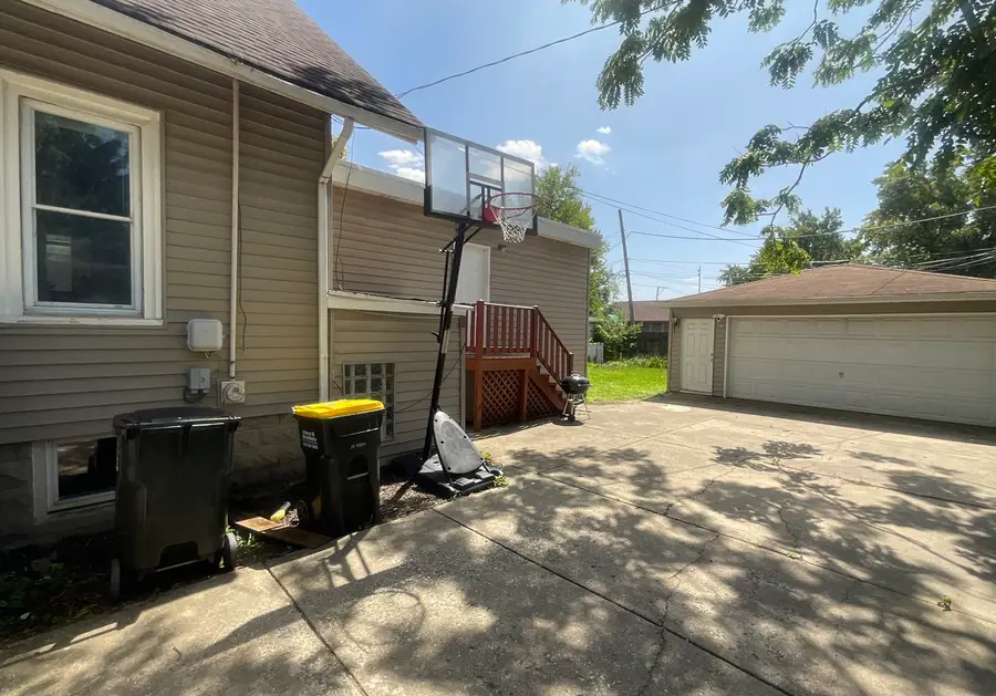 314 E Lincoln Avenue, La Grange, IL 60525 - #3