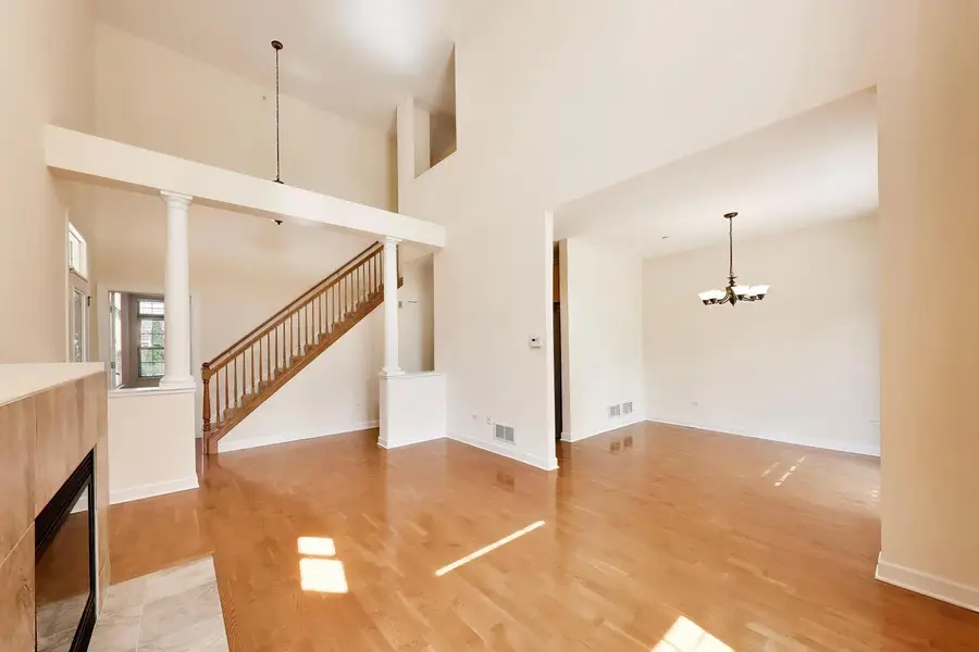 512 Callie Court, Morton Grove, IL 60053 - #3