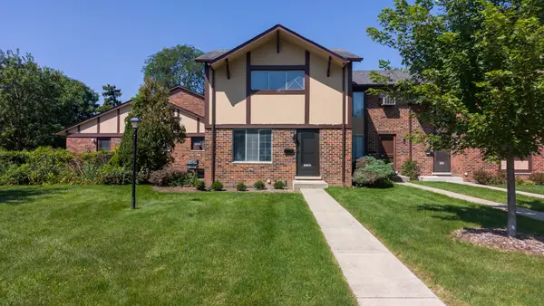 1S168 Ardmore Avenue, Villa Park, IL 60181