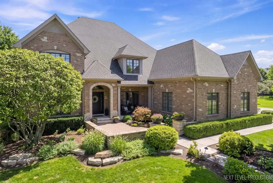 3016 Seiler Drive, Naperville, IL 60565 - #2