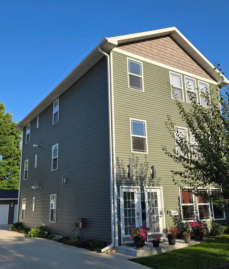 420 24th Avenue, Naplate, IL 61350 - #1