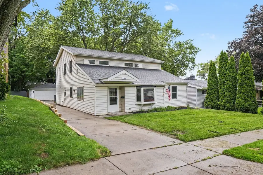 158 N Prairie Avenue, Mundelein, IL 60060 - #2