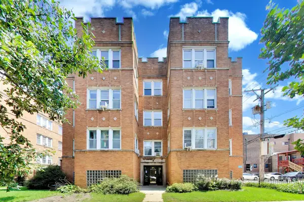 4419 N Whipple Street #2B, Chicago, IL 60625