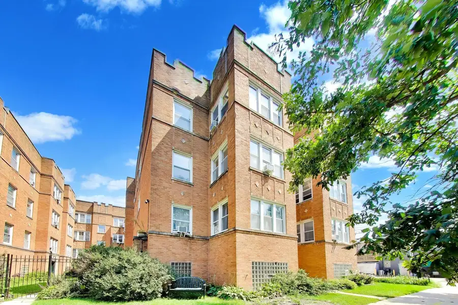 4419 N Whipple Street #2B, Chicago, IL 60625 - #3