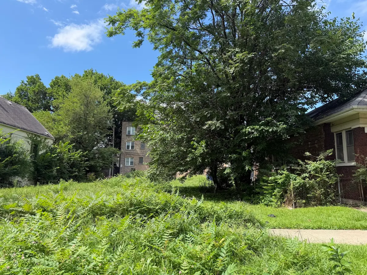 7942 S Manistee Avenue, Chicago, IL 60617 - #1