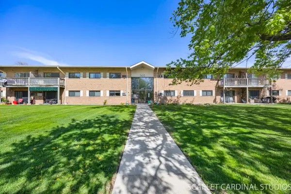 7413 Brookdale Drive #208, Darien, IL 60561