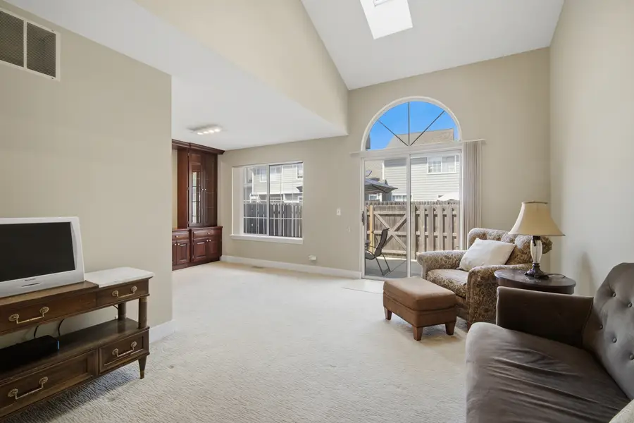 224 Woodstone Circle, Buffalo Grove, IL 60089 - #2