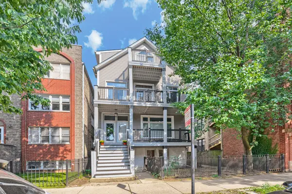 3405 N Seminary Avenue, Chicago, IL 60657