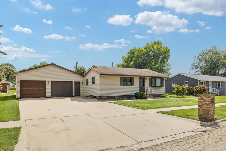 811 12th Street, De Witt, IA 52742 - #3