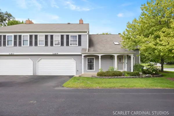 2S809 Grove Lane, Warrenville, IL 60555