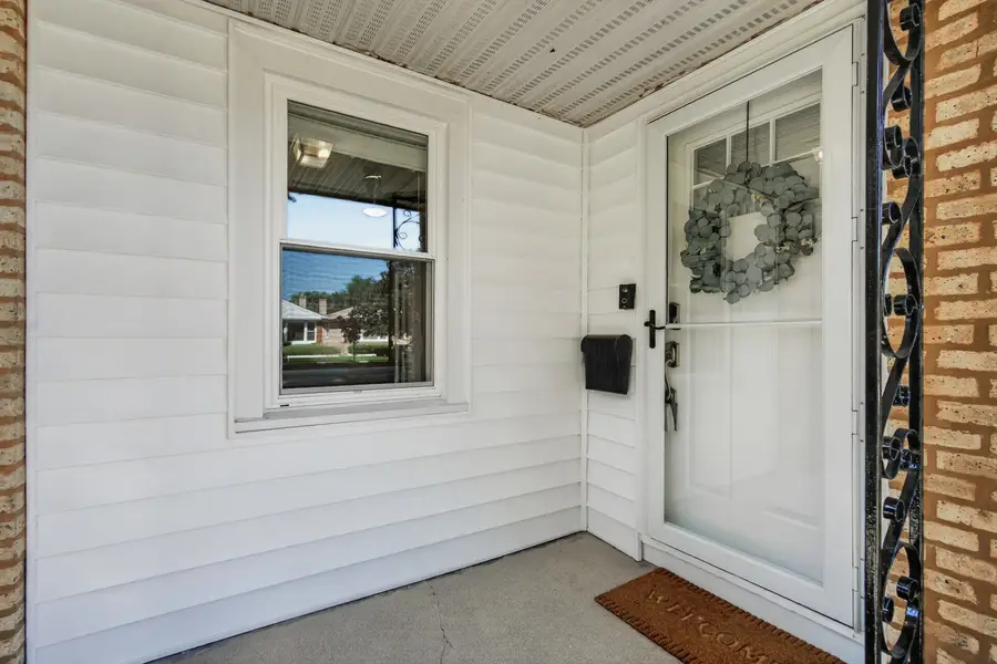 Address Withheld By Seller, Chicago, IL 60630 - #3
