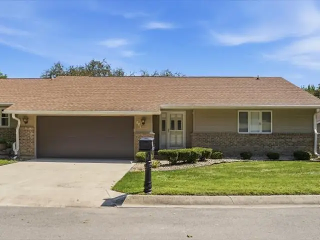 801 Quail Ridge Drive #801, Freeport, IL 61032 - #1