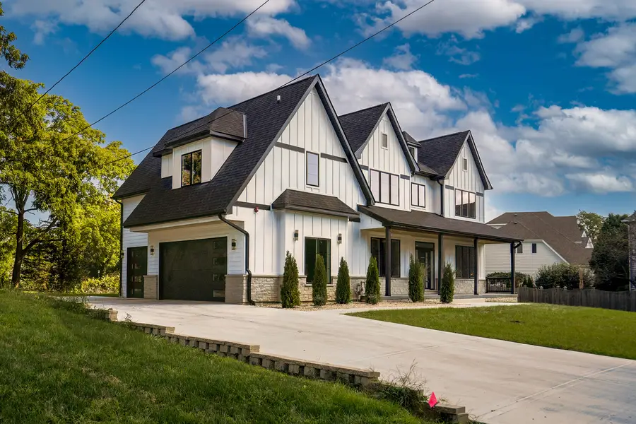 234 E 58th Place, Westmont, IL 60559 - #3
