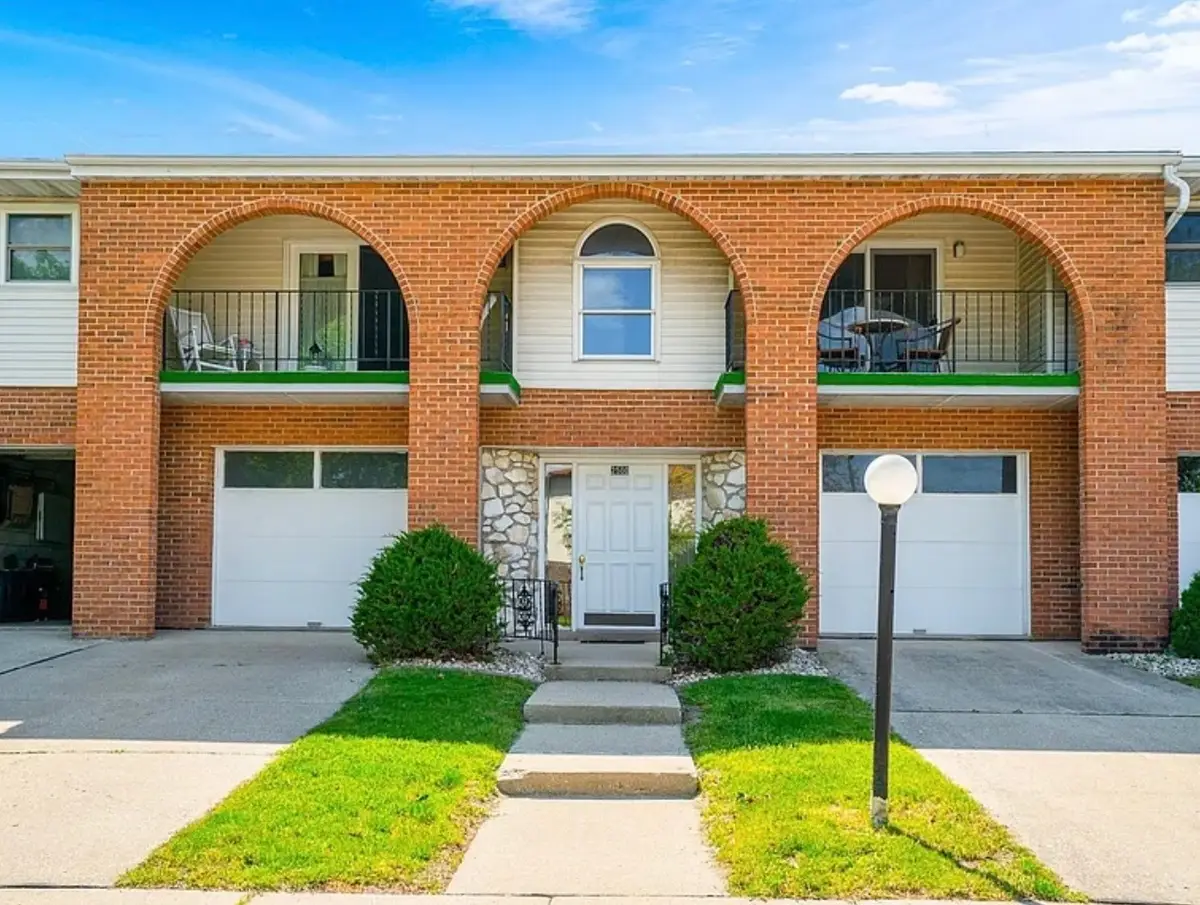 2500 Sycamore Drive #106, Morris, IL 60450 - #1