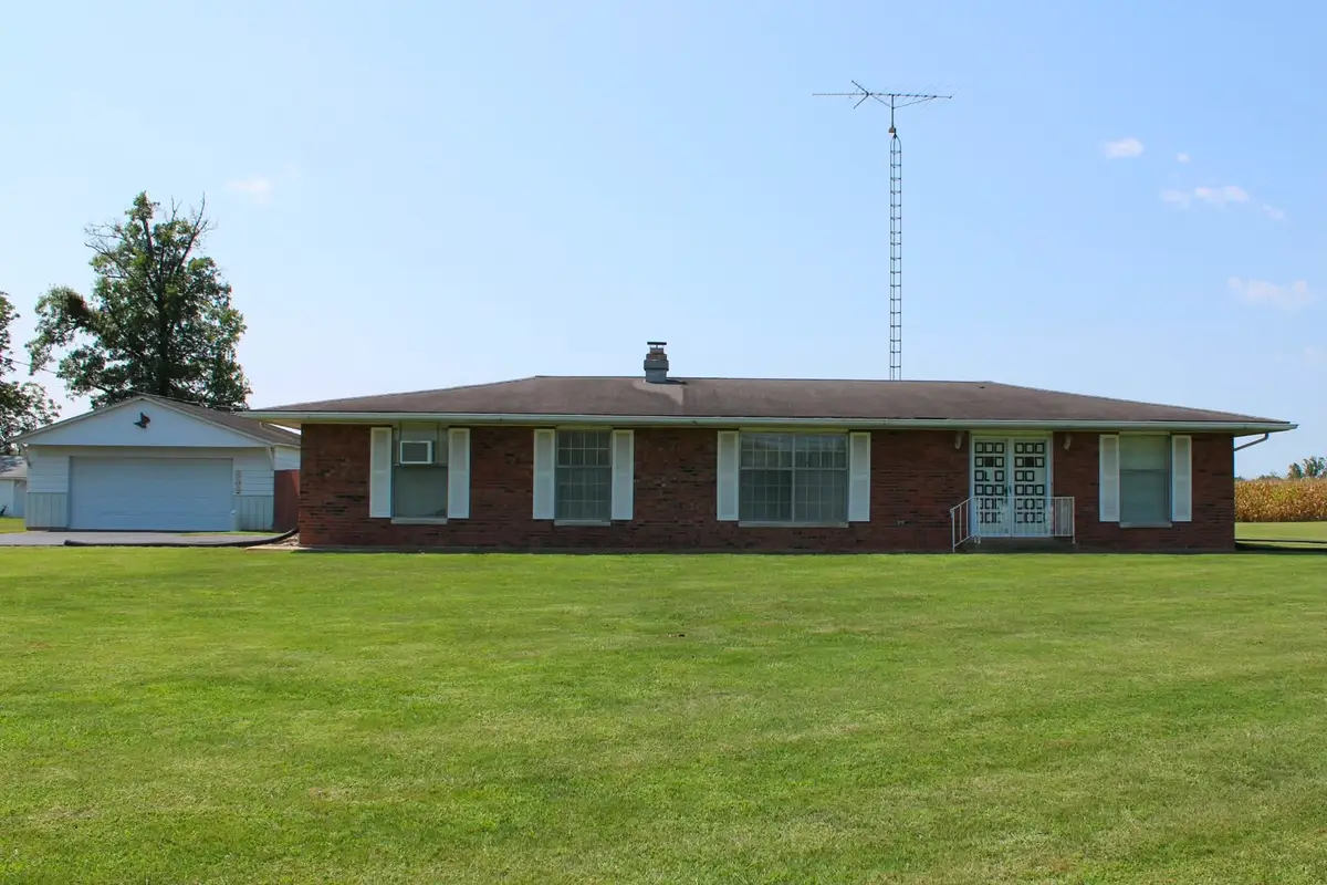 13997 N Tolle Lane, Mount Vernon, IL 62864 - #1
