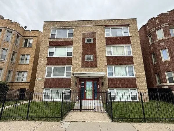 7720 S Jeffery Boulevard #1S, Chicago, IL 60649