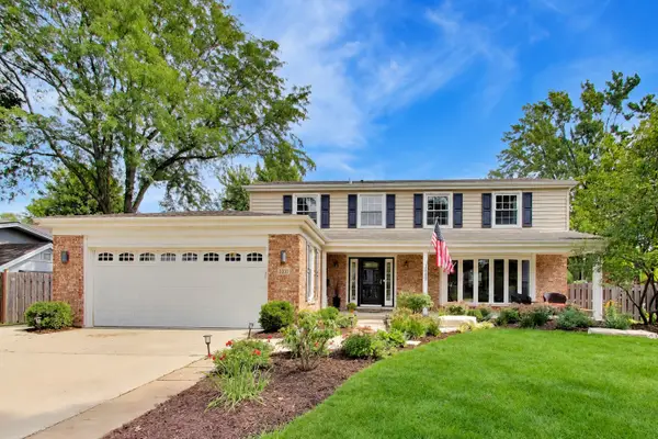 3331 Maple Leaf Drive, Glenview, IL 60026