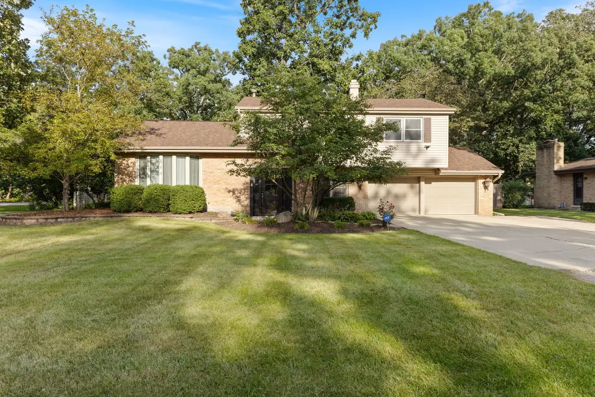 22353 S Knyghtwood Drive, Joliet, IL 60404 - #1