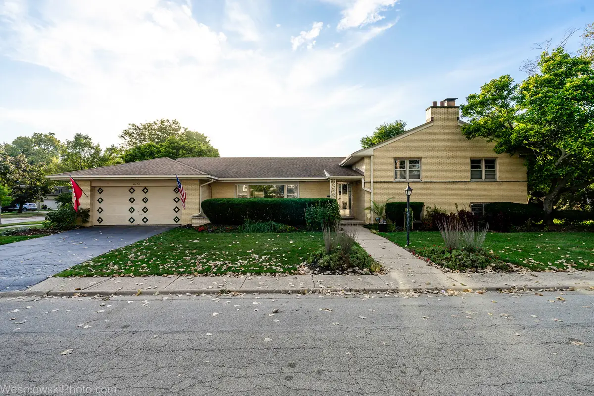 6400 N Knox Avenue, Lincolnwood, IL 60712 - #1