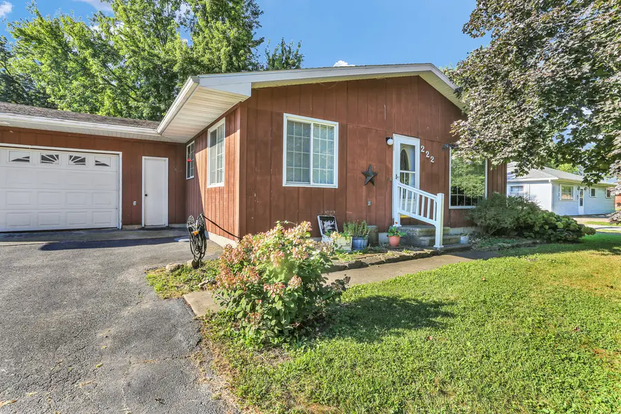 222 E Beech Street, Piper City, IL 60959 - #3