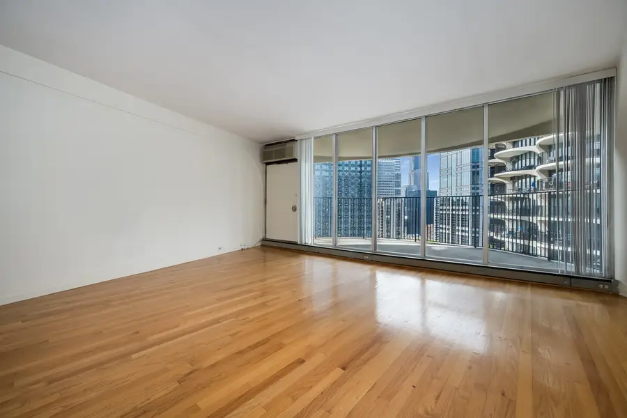 300 N State Street #4735, Chicago, IL 60654 - #2