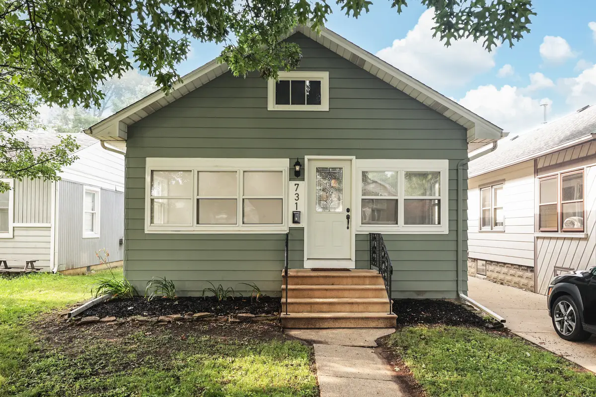 731 E Benton Street, Morris, IL 60450 - #1