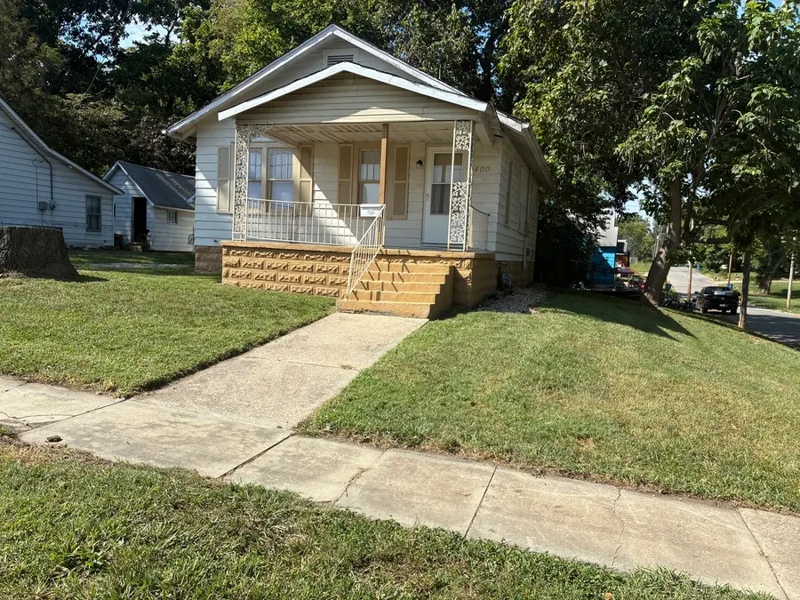 400 Harrison Street, Mount Vernon, IL 62864 - #2