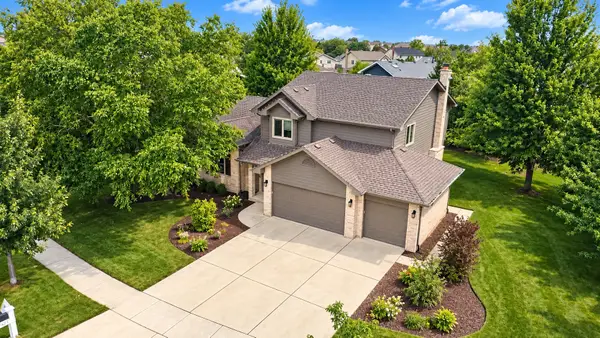 8424 Hollybrook Lane, Tinley Park, IL 60487